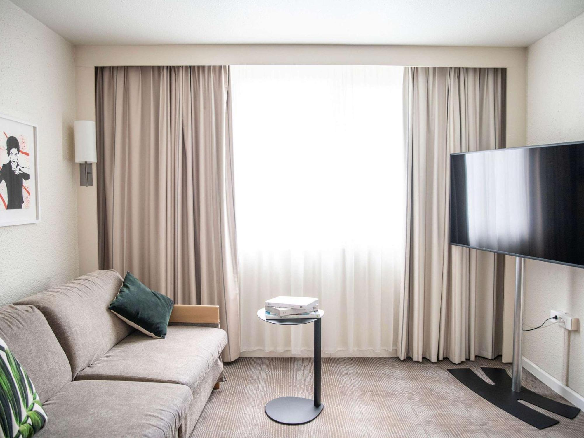 Hotel Novotel Evry Courcouronnes Luaran gambar